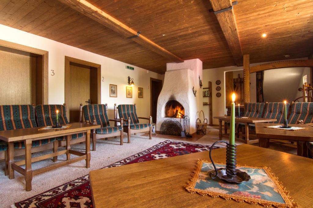 Hotel Rosengarten Нойштифт-им-Штубайталь Экстерьер фото